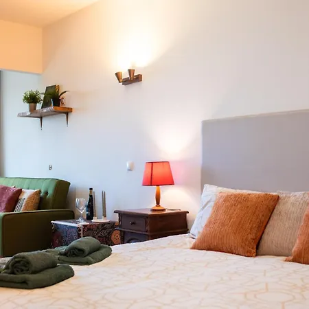 Seaview Ensuite In Centre - Casa Maluka 萨格里什