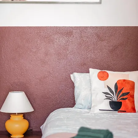 Seaview Ensuite In Centre - Casa Maluka Guest house Sagres